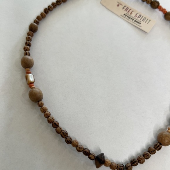 Peyote Bird Necklace Free Spirit Oyster Pearl Tear Drop Wood Like Beads Sundance - Picture 3 of 6